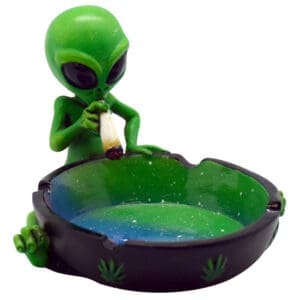 Smoking Alien Polyresin Ashtray | BluntPark.com