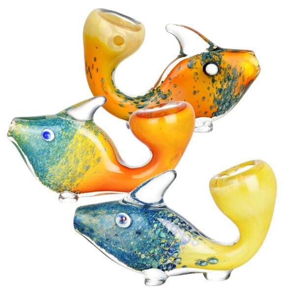 Standing Fritted Tropical Fish Hand Pipe | Colors Vary | BluntPark.com