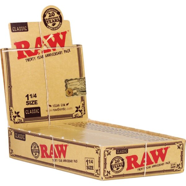 RAW Classic 20th Anniversary Rolling Papers - Classic | 50pc | 1 1/4 | 24CT Display